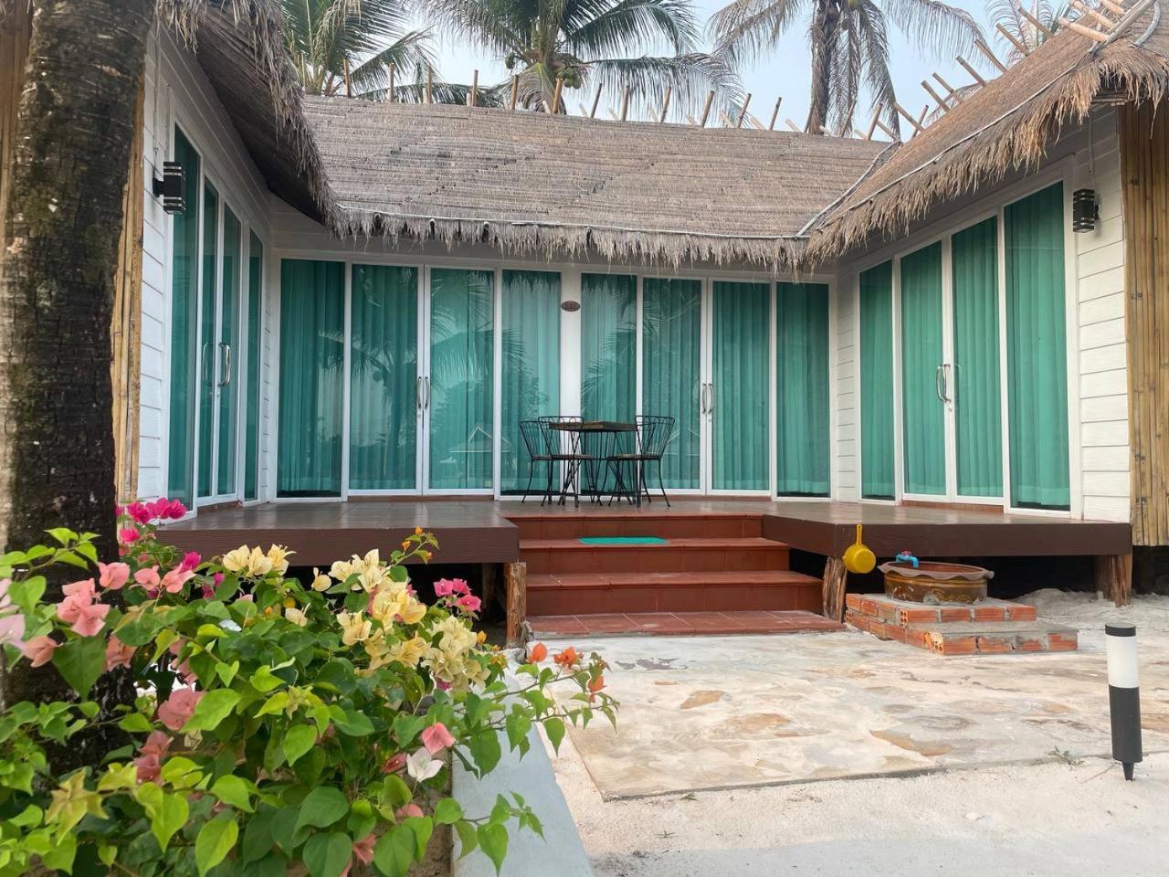 Nov Koh Kong Resort Phumi Sre Thmei Exterior photo