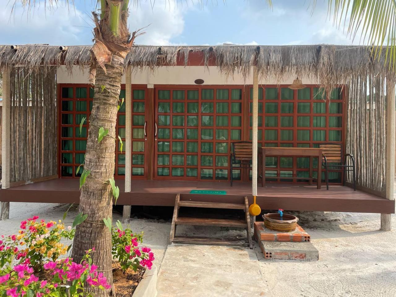 Nov Koh Kong Resort Phumi Sre Thmei Exterior photo